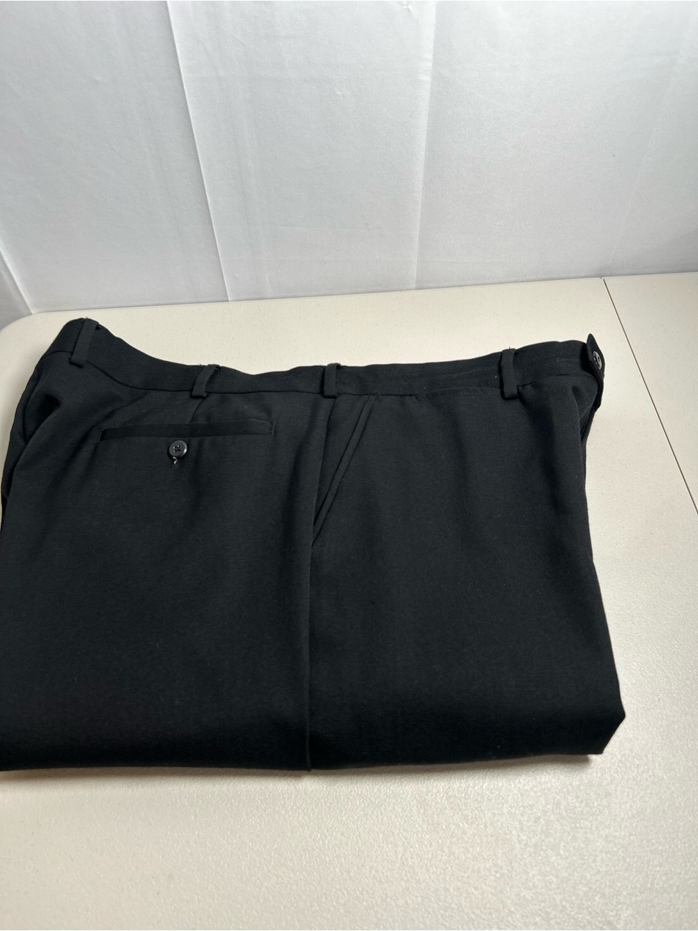 Men's Black Dress Pants - Classic Straight Fit 40X32 - Picture 14 of 16